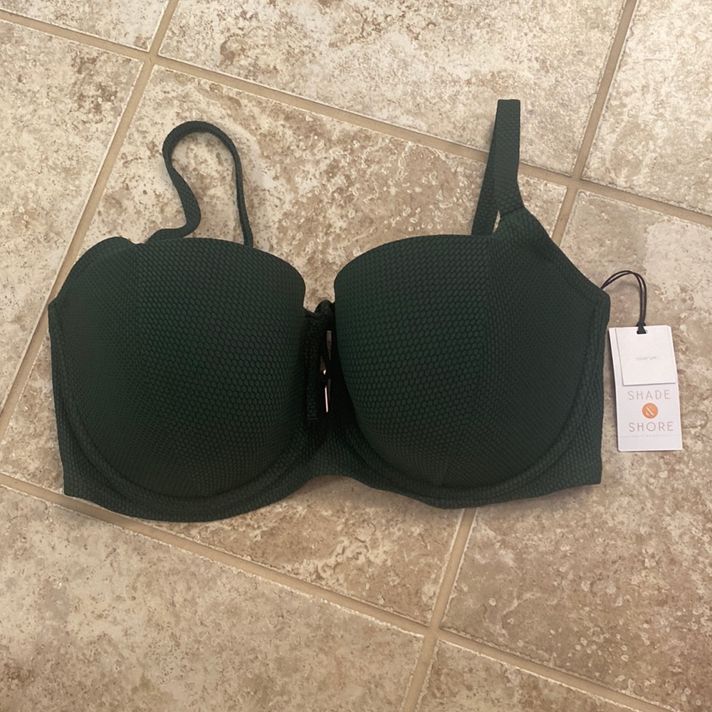 Shade & shore bathing suit top 36DD
